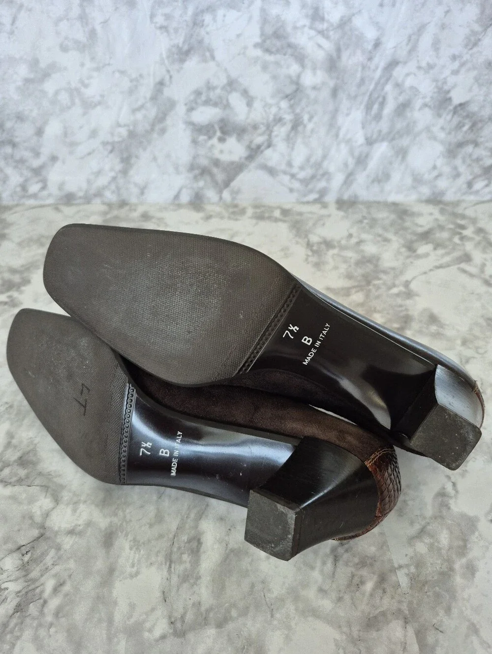 Roberto Capucci Brown Leather Low Heel Square Toe Shoes - Picture 12 of 12